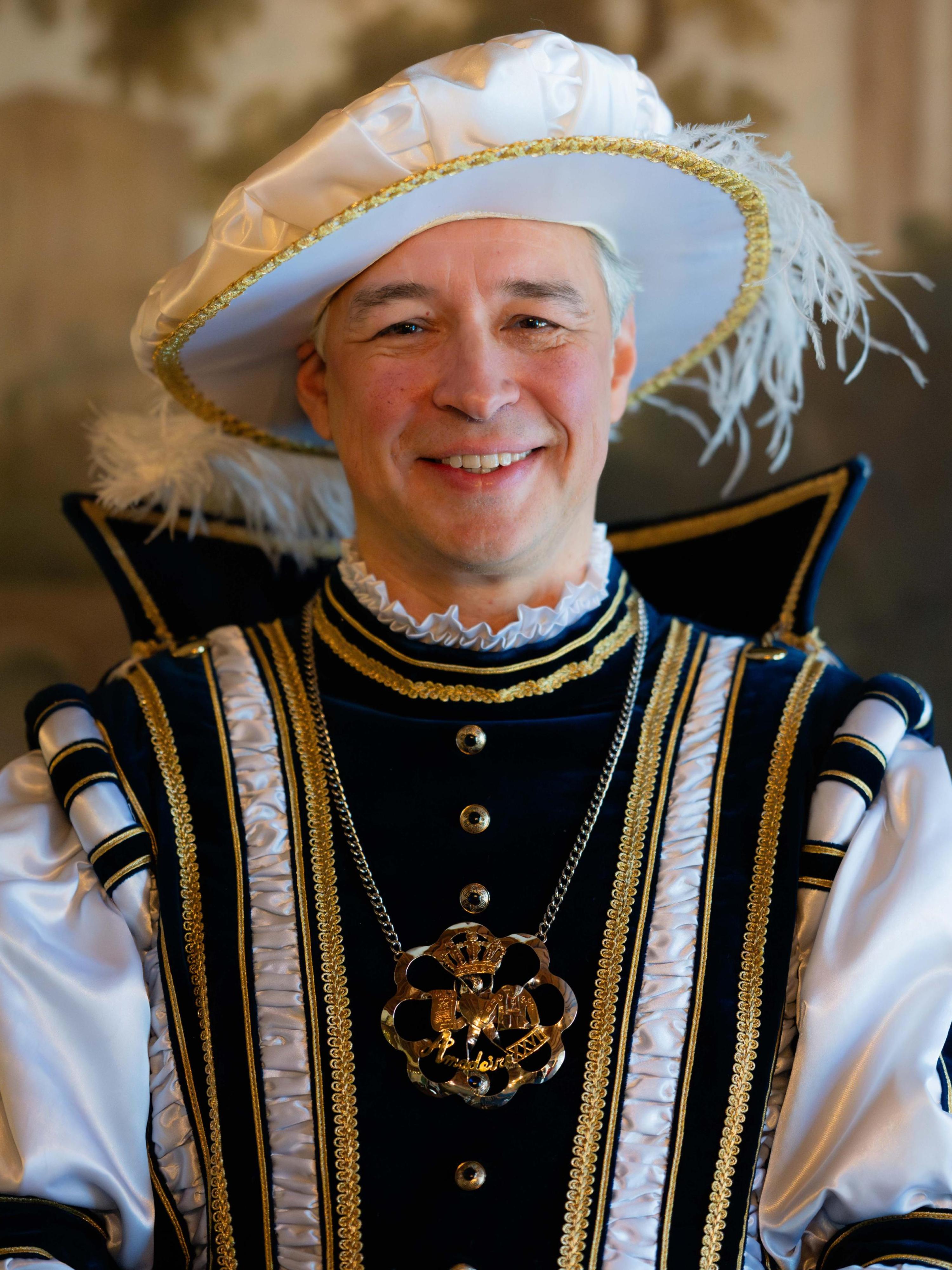 Portret van Z.K.H. Amadeiro XXVII, prins van de periode 2025 - heden